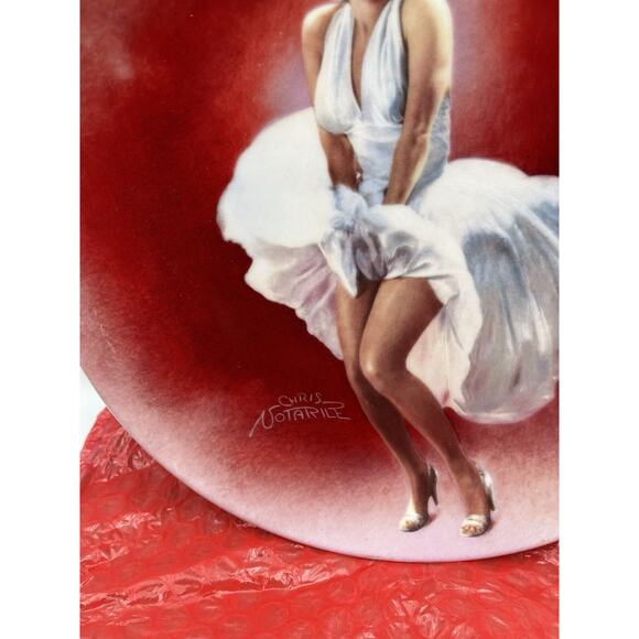 The Seven Year Itch Marilyn Monroe And Delphi Collectors Plate Bradford Exchange - Picture 5 of 6